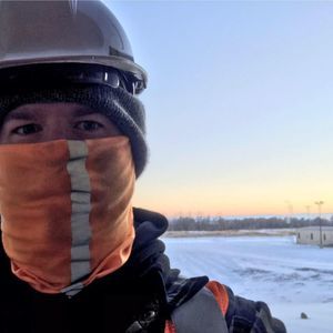 Meet your Posher, Dustin